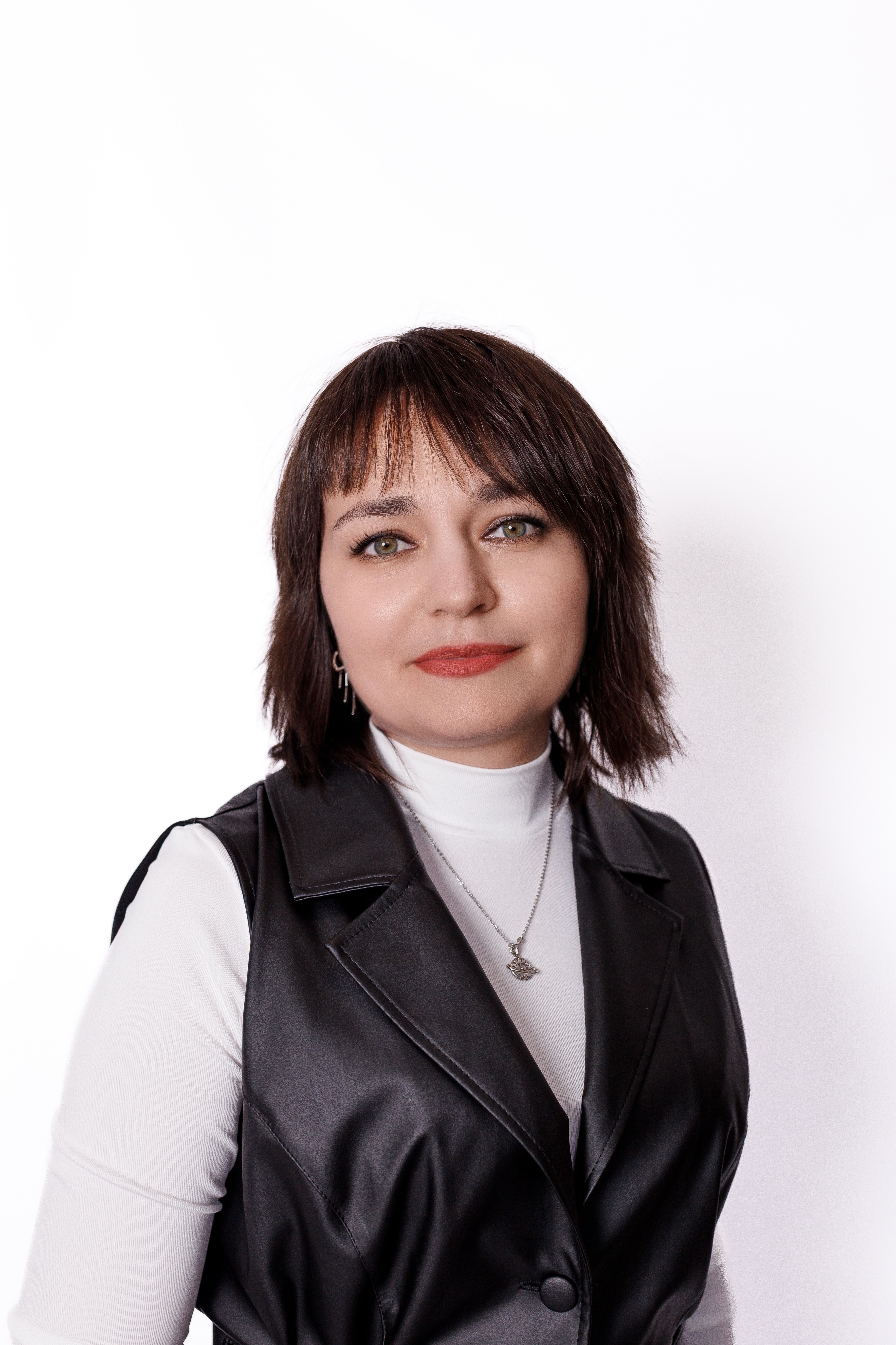 Овчарова Зарина Шамильевна Овчарова Зарина Шамильевна.